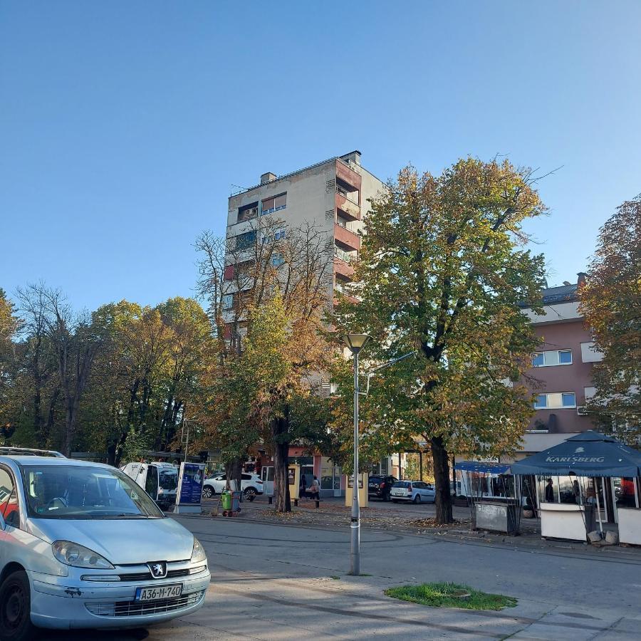 Apartman Pozoriste Penthaus Μπάνια Λούκα Εξωτερικό φωτογραφία