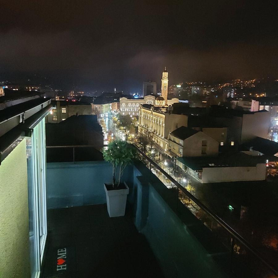 Apartman Pozoriste Penthaus Μπάνια Λούκα Εξωτερικό φωτογραφία