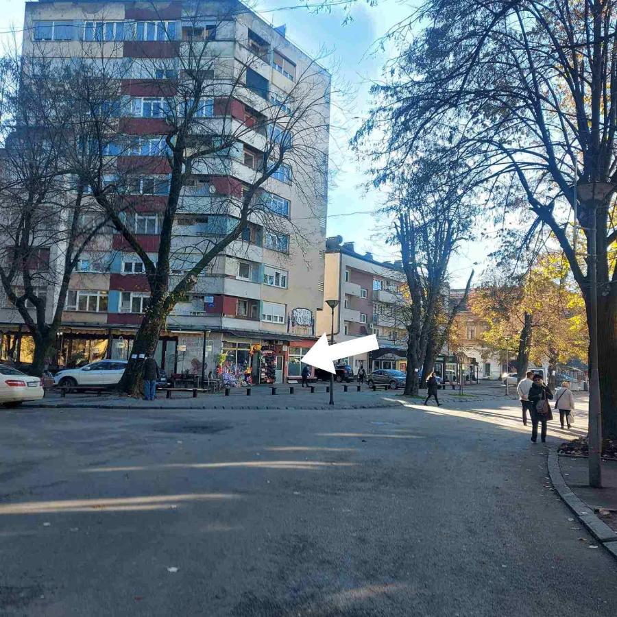 Apartman Pozoriste Penthaus Μπάνια Λούκα Εξωτερικό φωτογραφία