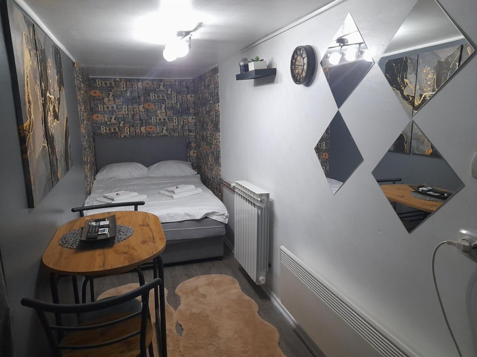 Apartman Pozoriste Penthaus Μπάνια Λούκα Εξωτερικό φωτογραφία