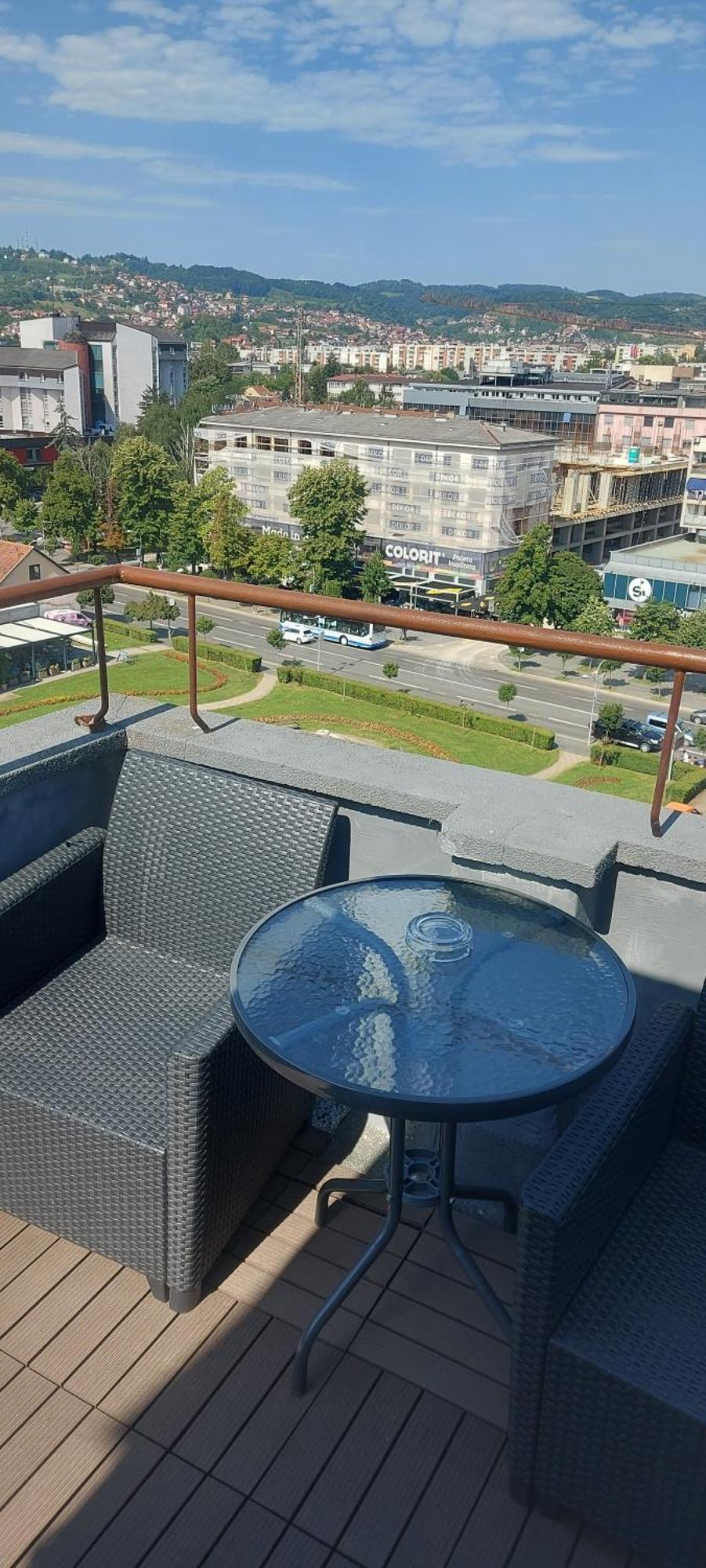 Apartman Pozoriste Penthaus Μπάνια Λούκα Δωμάτιο φωτογραφία